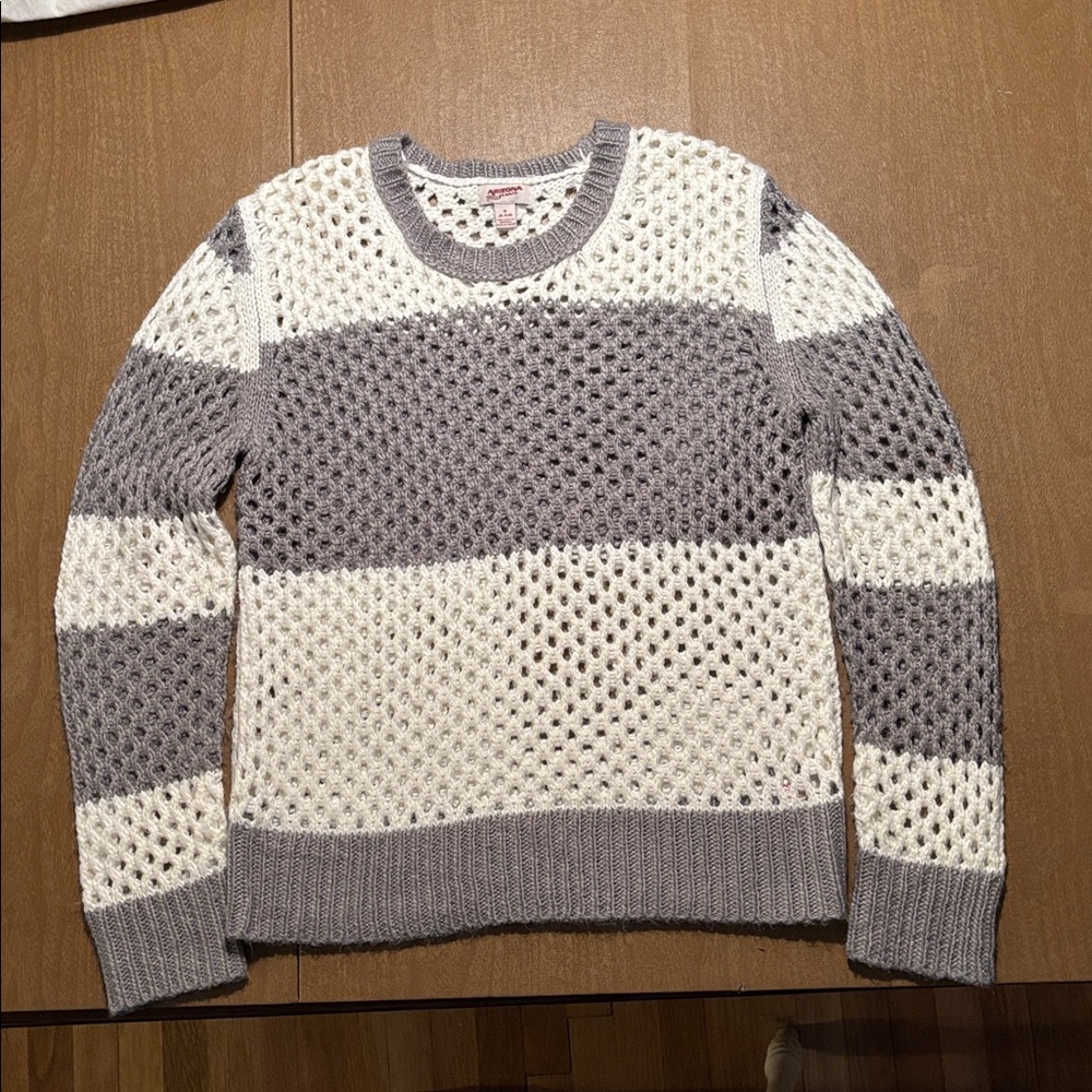 Arizona Jean Company Gray and Cream Striped Sweater